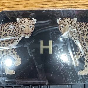 Hourglass ambient lighting leopard face palette